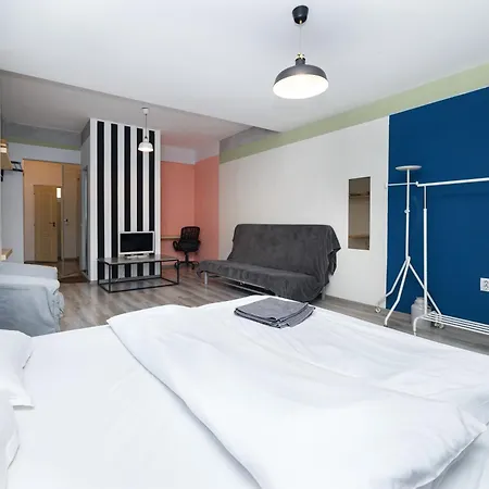 Antic Apartament Bucureşti