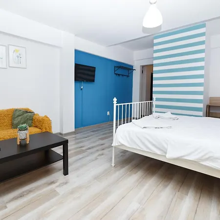 Antic Apartament Bucureşti