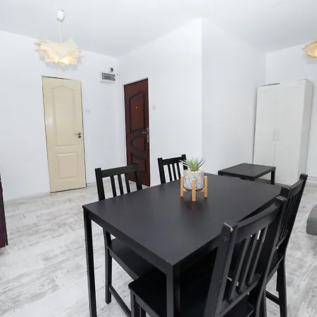 Apartament Antic Bucureşti