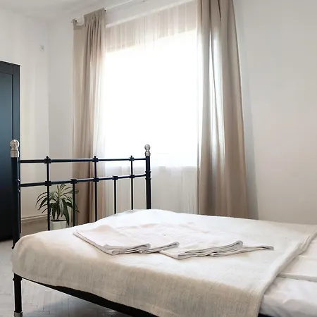 Apartament Antic